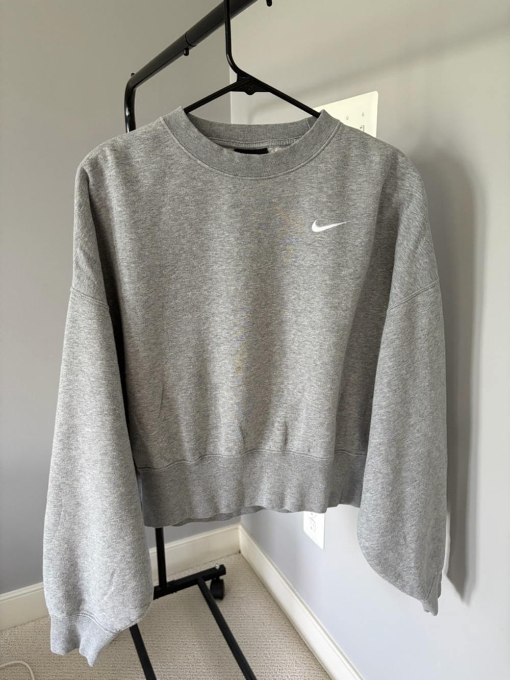Nike Gray Cropped Crewneck Sweatshirt